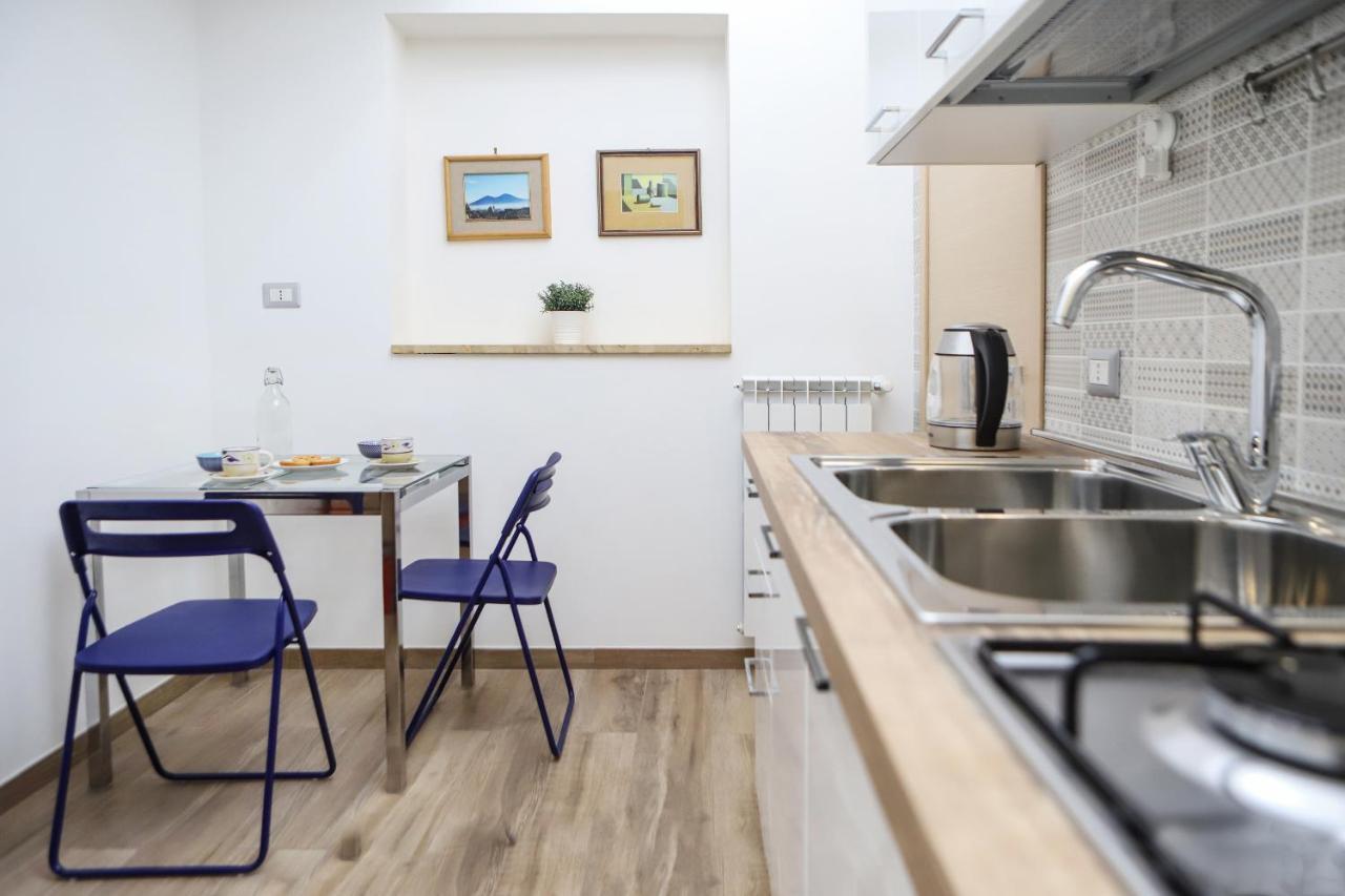 Tribunali Family Apartment By Wonderful Italy Napoli Ngoại thất bức ảnh