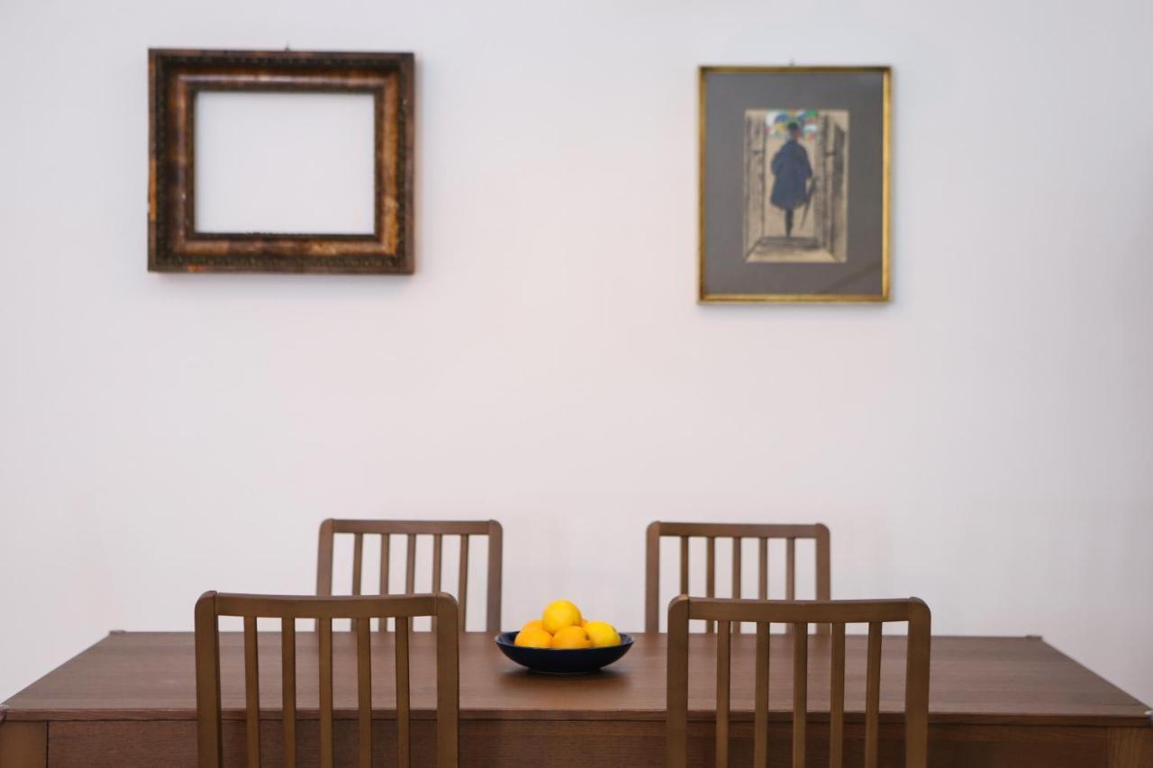 Tribunali Family Apartment By Wonderful Italy Napoli Ngoại thất bức ảnh
